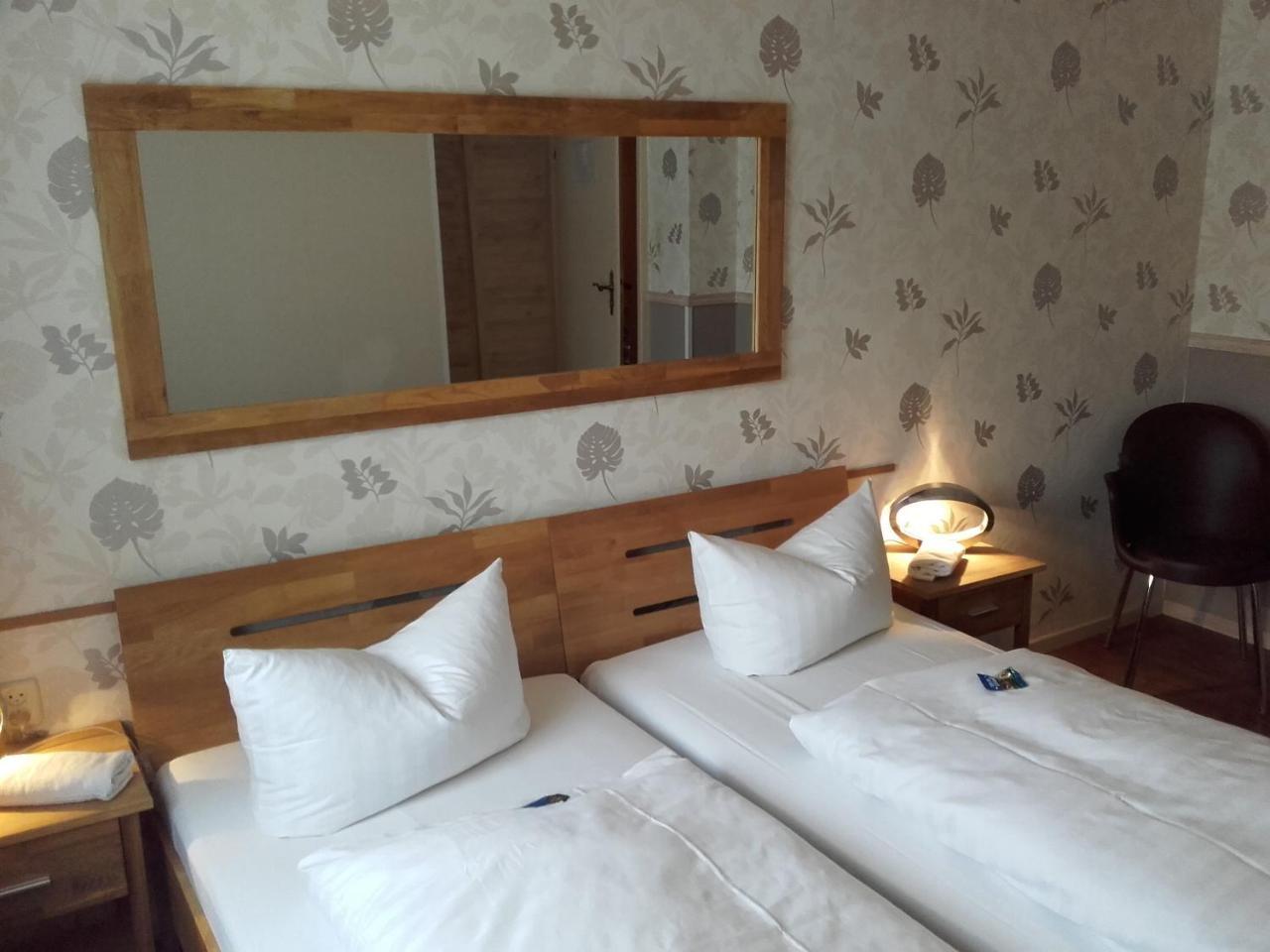 Hotel Sonneneck à Winterberg Extérieur photo